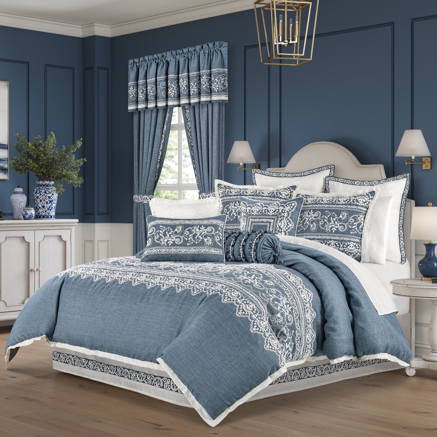 Chantalee Oversized & Overfilled Comforter Set | J. Queen Ne – J