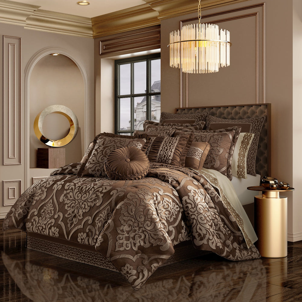 Discover the Best Sales at J. Queen New York