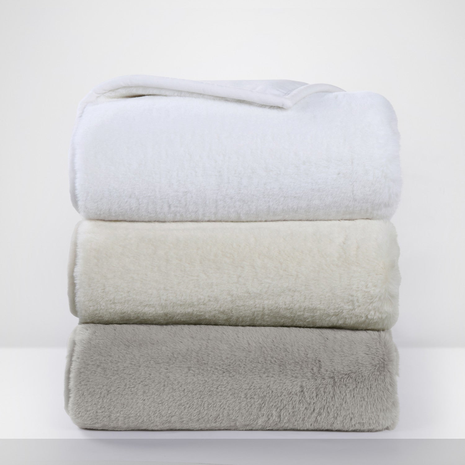 Ludlow Throw – J. Queen New York