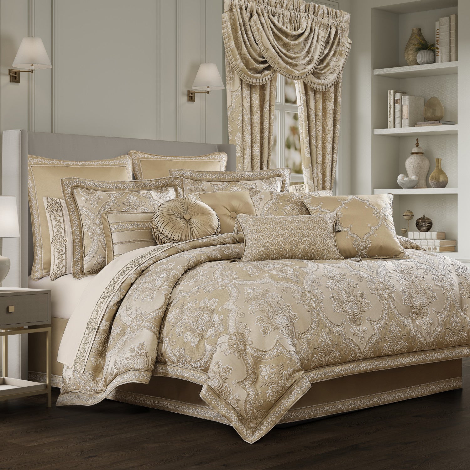 Sondra Comforter Set – J. Queen New York