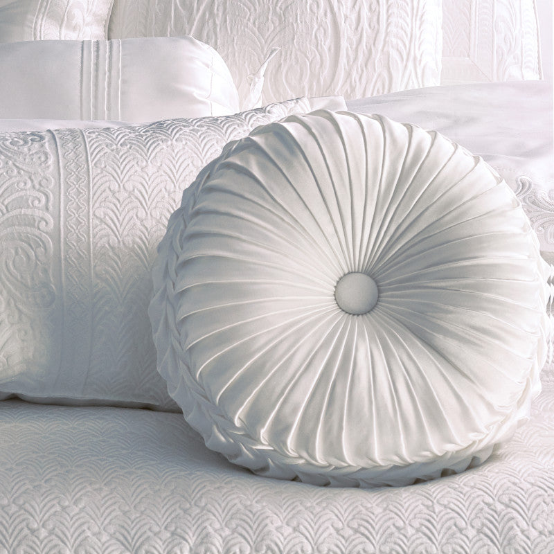 https://jqueen-ny.com/cdn/shop/products/becco-white-tufted-round-decorative-throw-pillow_becco_alt-one-new.jpg?v=1640014946
