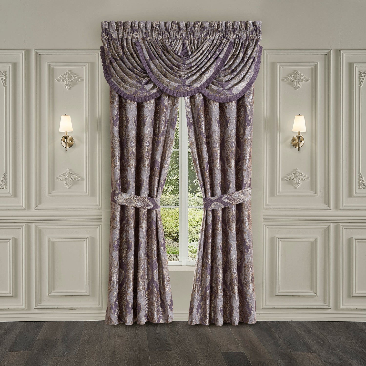 https://jqueen-ny.com/cdn/shop/products/dominique-lavender-comforter-set_dominique_window-image-new.jpg?v=1685045284