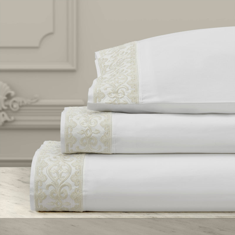 J. Queen New York Majestic Embroidered Sheet Set, Queen, White