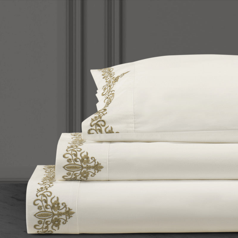 J. Queen New York Majestic Embroidered Sheet Set, Queen, Gold