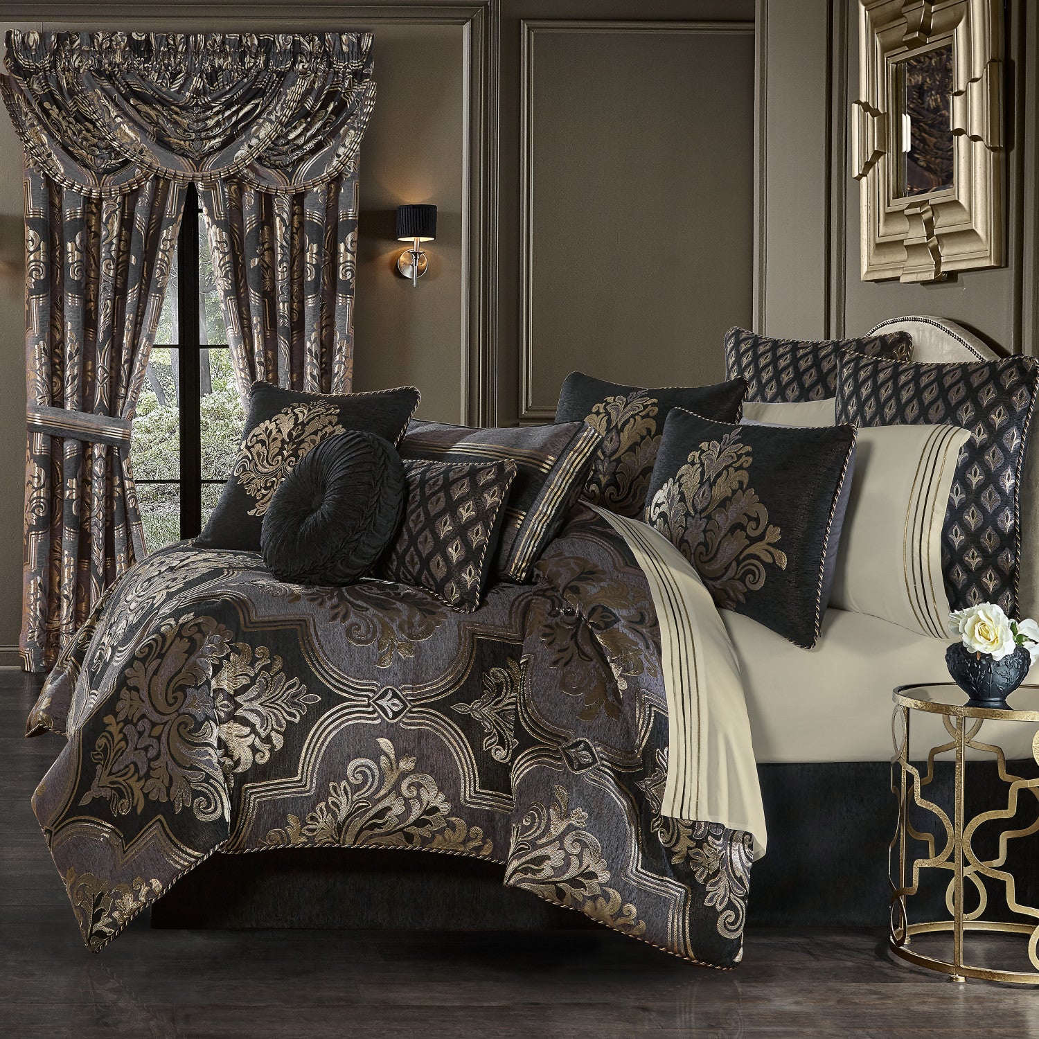 J queen new hotsell york throw pillows