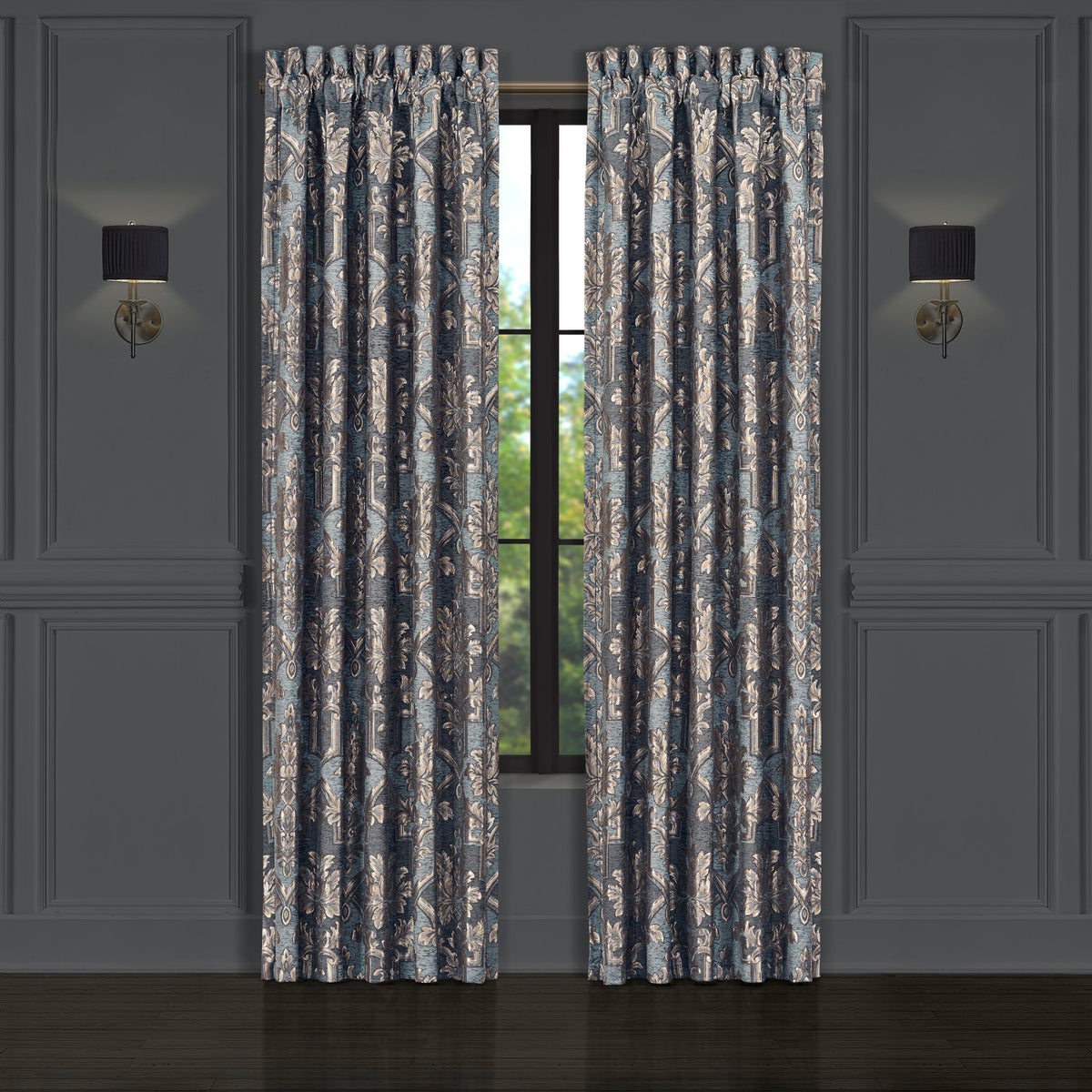 Woodhaven Comforter Set J. Queen New York